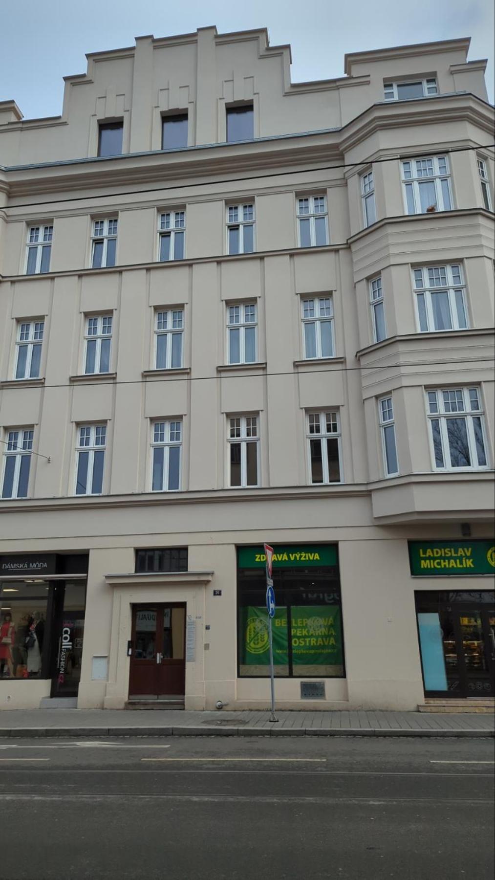 Bydleni V Centru Ov Blizko Stodolni, Bez Vytahu Lägenhet Ostrava Exteriör bild